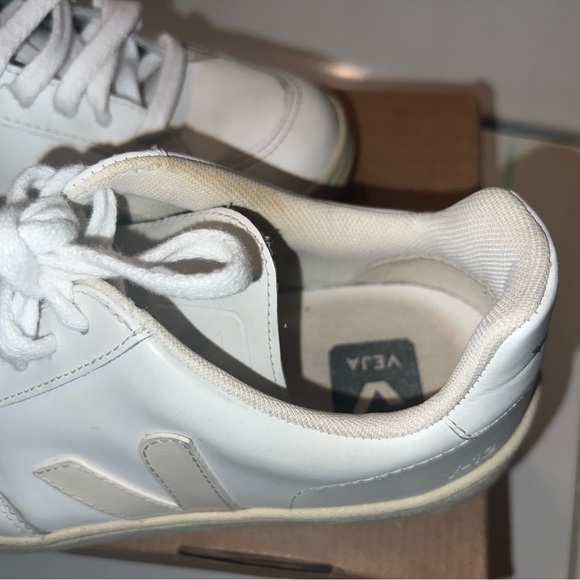 VEJA V12 Leather Extra White US 7 | EU 38 - Picture 12 of 12
